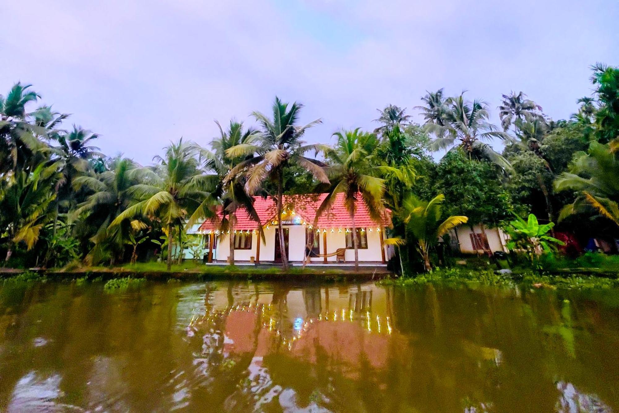 Apartament Tulsi Kayal Retreat Champakulam Zewnętrze zdjęcie