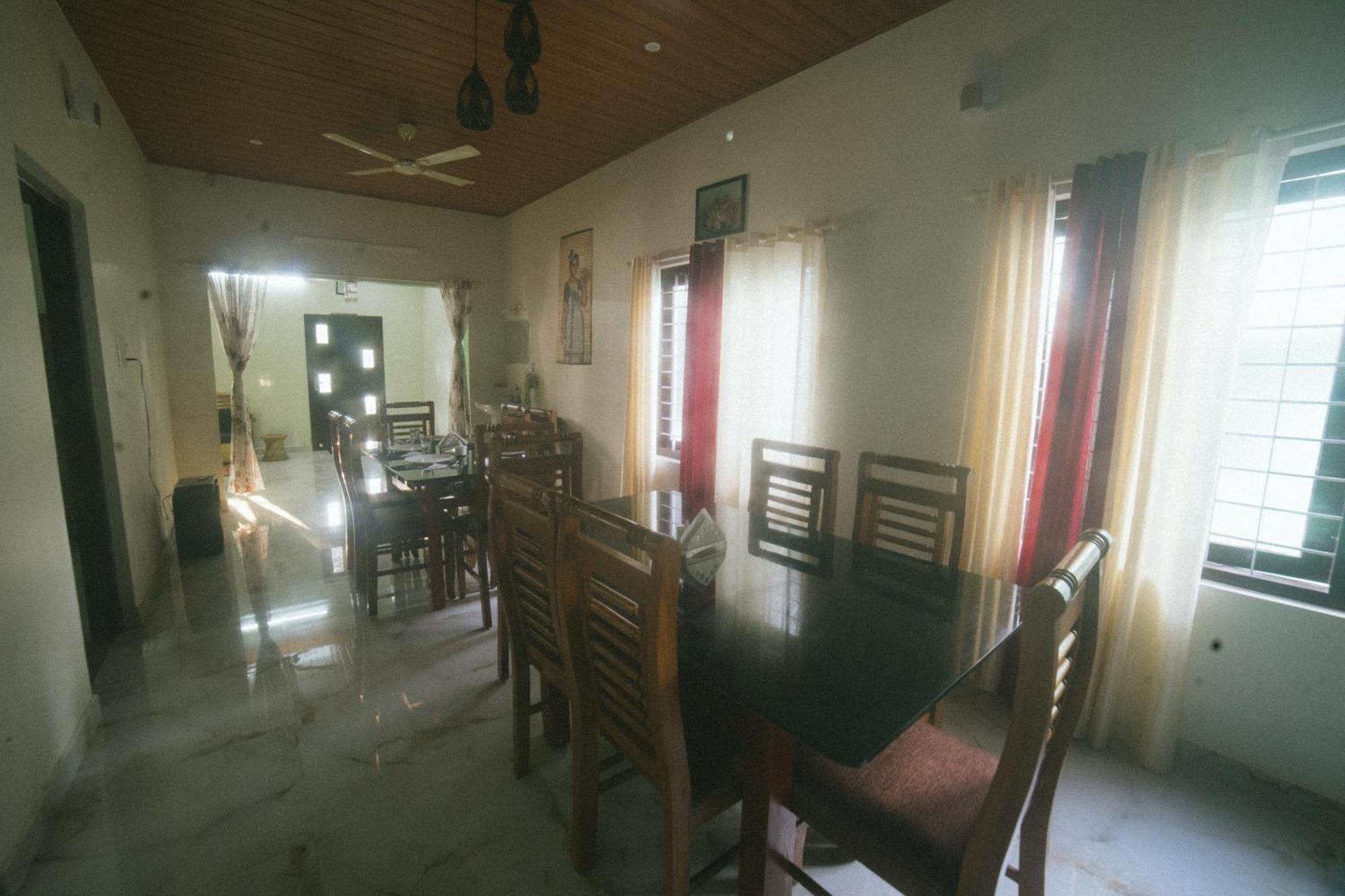 Apartament Tulsi Kayal Retreat Champakulam Zewnętrze zdjęcie